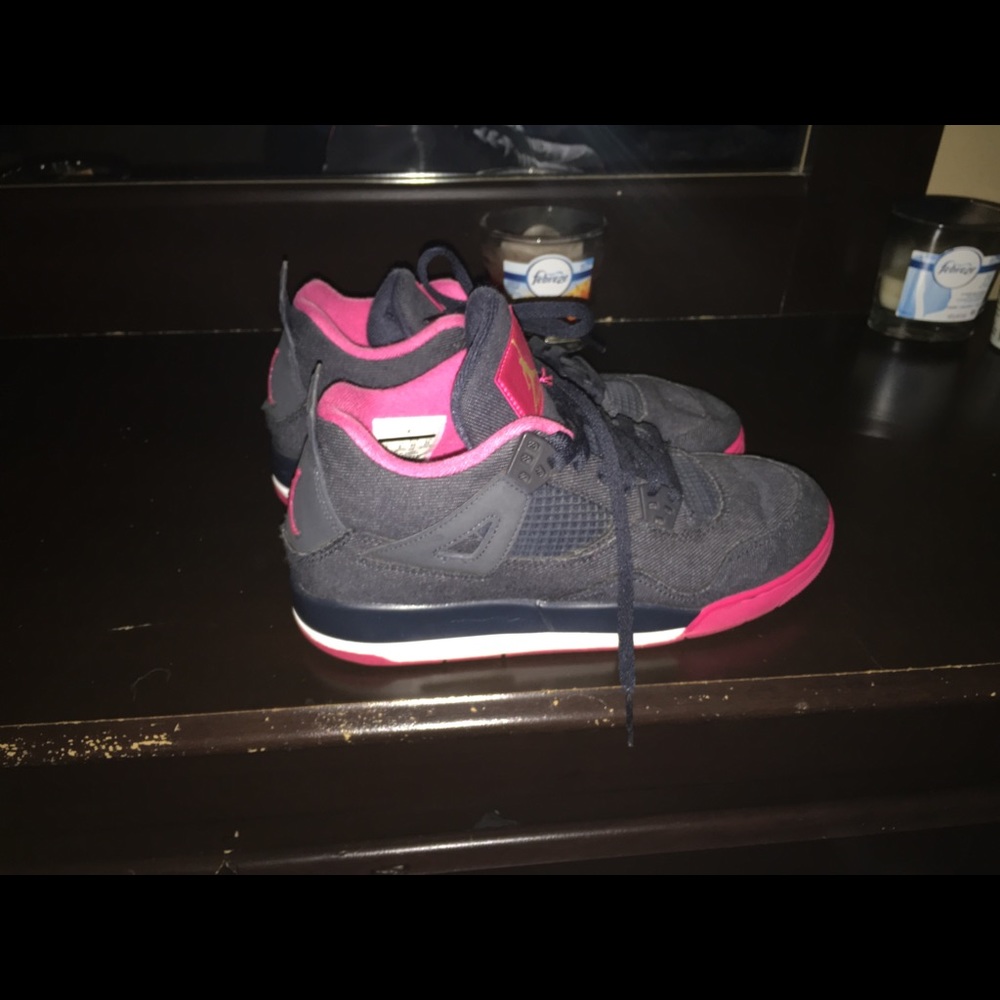 Jordan blue jean and pink